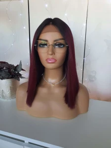 Peruka Klara z włosów naturalnych, burgund z odrostem lace front  