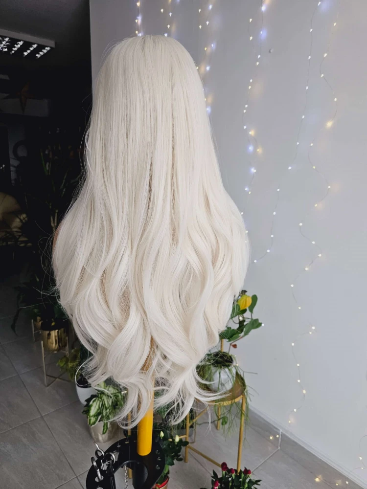 tył mleczny blond Sara