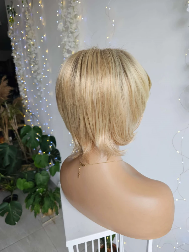 peruka kbs-29 krótkie blond włosy 20250325_163552.jpg