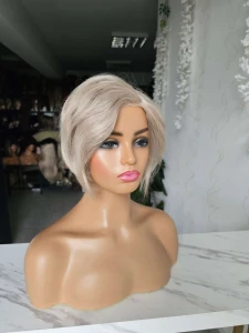 Peruka naturalna Kalina – jasny perłowo-beżowy blond 